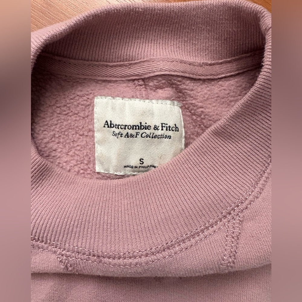 Abercrombie Crewneck sweatshirt